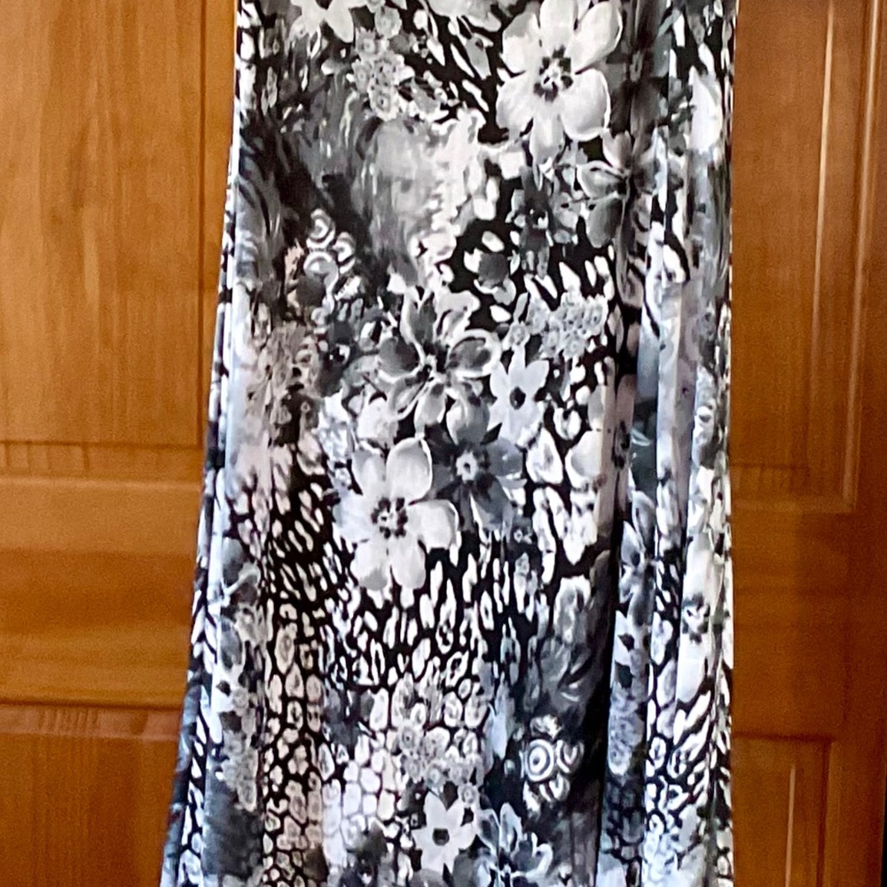 Lularoe Maxi Black, Gray, & White